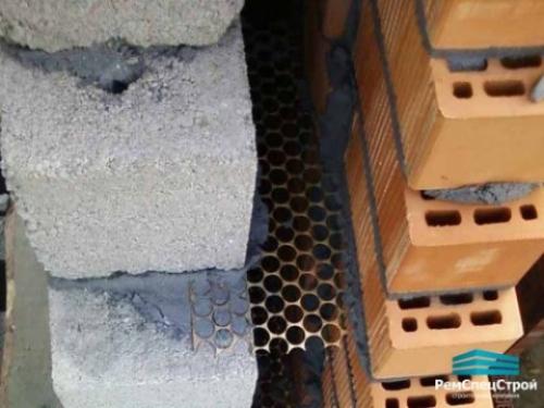 Кладка в полкирпича. Область применения