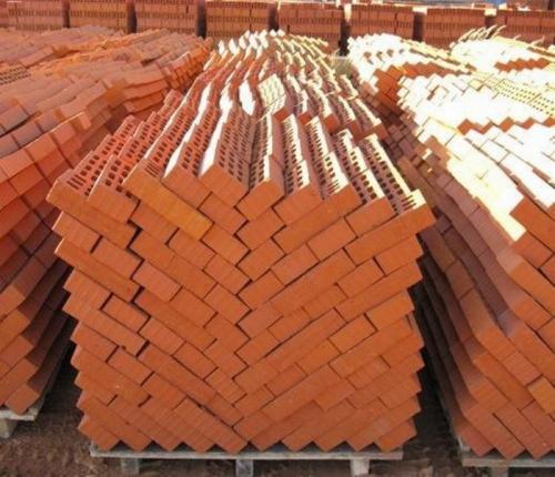 Кладка в 1 кирпич. Начало работ: подготовительный этап