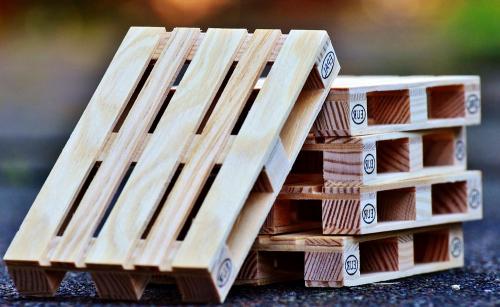 Мебель из поддонов схемы. Конструктивные особенности и преимущества