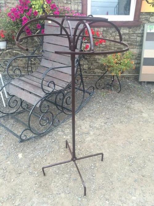 Опоры для штамбовых роз своими руками. Опора Зонт для штамбовых растений