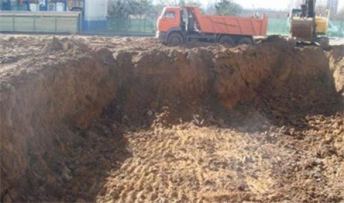 Глубина фундамента под кирпичный дом. Плитный фундамент глубокого заложения