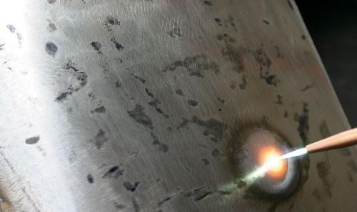 Чем заделать трещину в кузове автомобиля без сварки. Олово