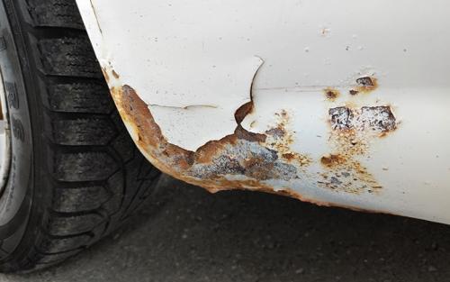 Проржавело дно автомобиля. Почему ржавеет днище и чем это опасно