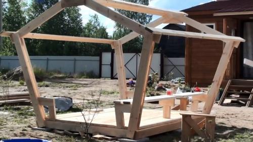 Как построить беседку своими руками из дерева. Процесс изготовления беседки
