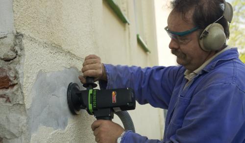 Демонтаж внутренней отделки. Как демонтировать старую отделку квартиры быстро и легко