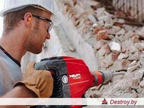 Как сделать демонтаж в квартире. Ломать – не строить: как правильно выполнить демонтаж стен своими руками