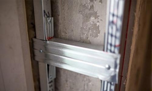 Откосы из гипсокартона на профиль. Каркасная методика крепежа откосов: структура работ и их детальное описание