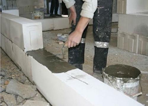 Пенобетон для межкомнатных перегородок. Разновидности пеноблоков, их размеры и толщина