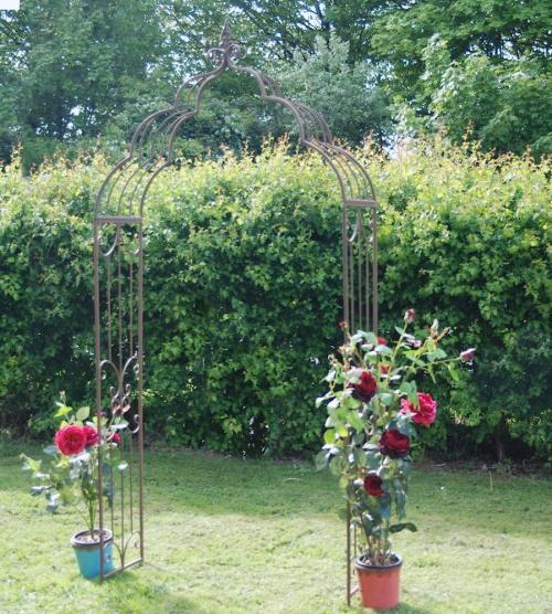 Как сделать арку из металла своими руками. Садовая арка — советы и инструкции по постройке своими руками (120 фото-идей)