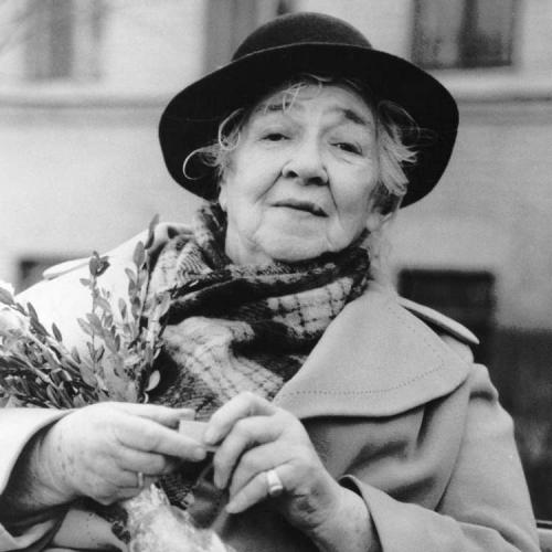 13 острых цитат невероятной Фаины Раневской. 15 острых цитат невероятной Фаины Раневской.