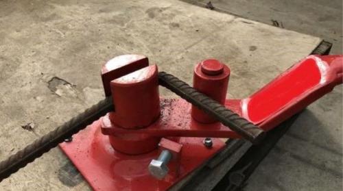 Как согнуть арматуру в домашних условиях. Как сделать арматурогиб своими руками?