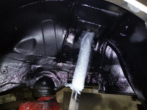 Чем обработать ржавые арки авто. Обработка подкрылков автомобиля: как избежать коррозии