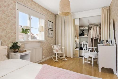 Скрытая дверь из гипсокартона. Как сделать потайную дверь