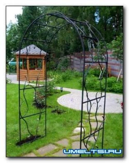 Как установить арку для роз. Арка для плетистой розы своими руками
