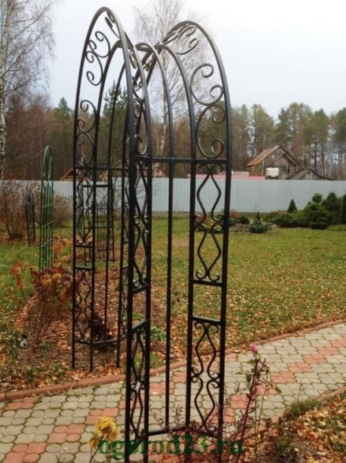 Украшаем дачный участок аркой. Что такое арка для цветов