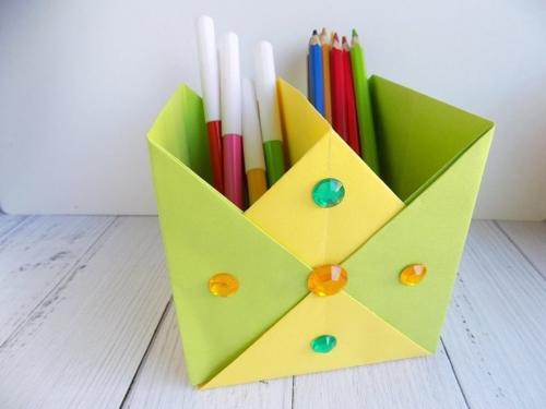 Подставка для цветов из картона своими руками. Как сделать подставку из картона