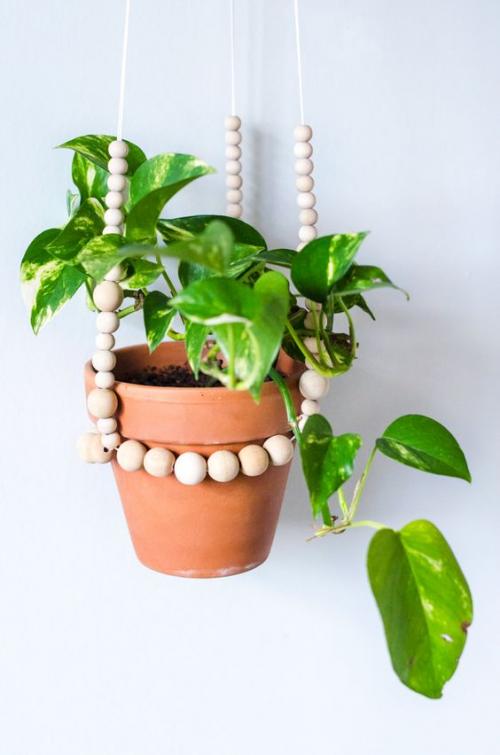 Подставка для цветов своими руками из подручных материалов. Кашпо для комнатных цветов своими руками с «нуля», декор цветочных горшков, подставки и полки для цветов