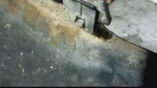 Ремонт ржавого крыла своими руками. Ремонт крыла автомобиля. Част.  Удаление коррозии своими руками