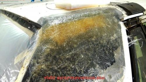 Как восстановить крыло автомобиля стекловолокном. Процесс ремонта сквозной коррозии кузова авто