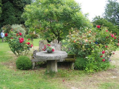 Секции мягкой садовой мебели. Садовая мебель